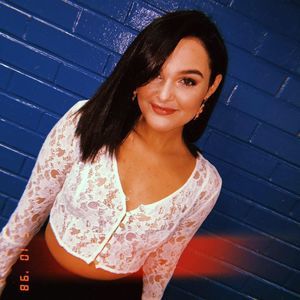 Meet your Posher, Madelyn